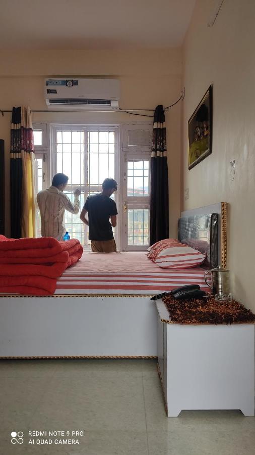 City Crown Guest House Sundarnagar Exterior foto
